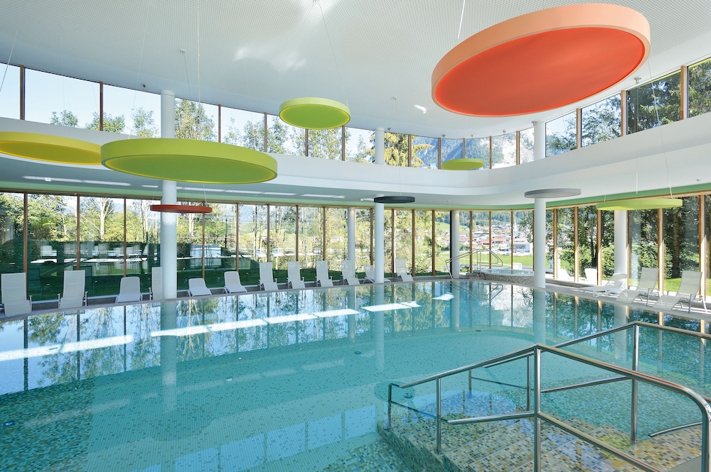 DAS SIEBEN s - Adults Only.