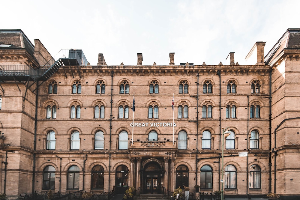 Great Victoria Hotel.