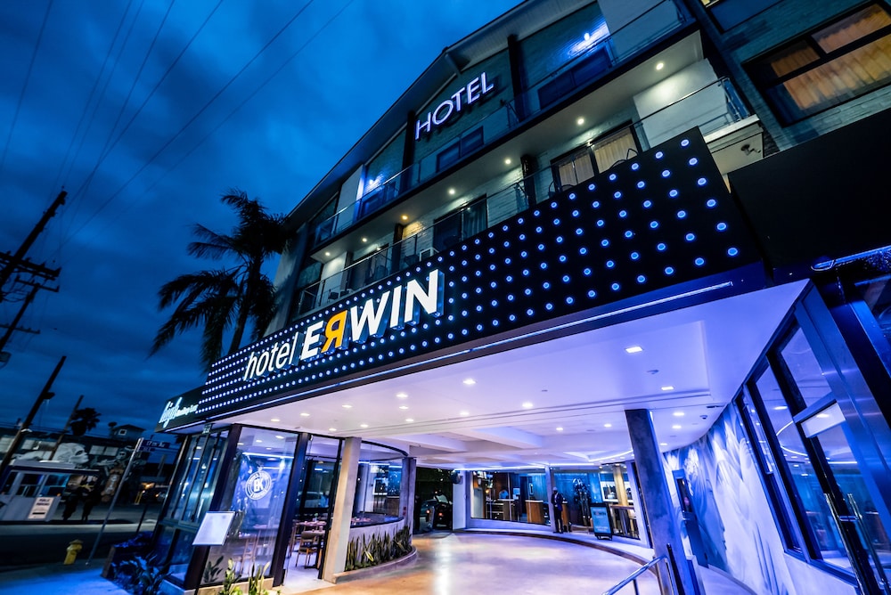 Hotel Erwin Venice Beach.