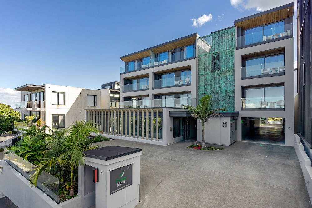 Fernz Motel&Apartments Birkenhead.