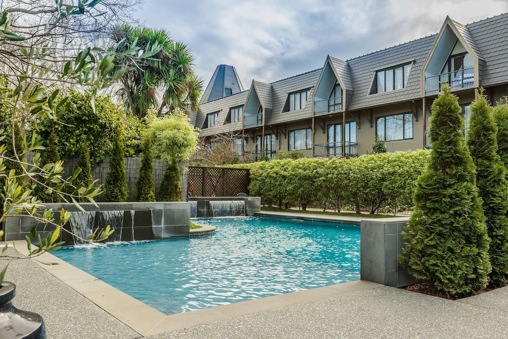 Chateau on the Park - Christchurch, a DoubleTree by Hilton.