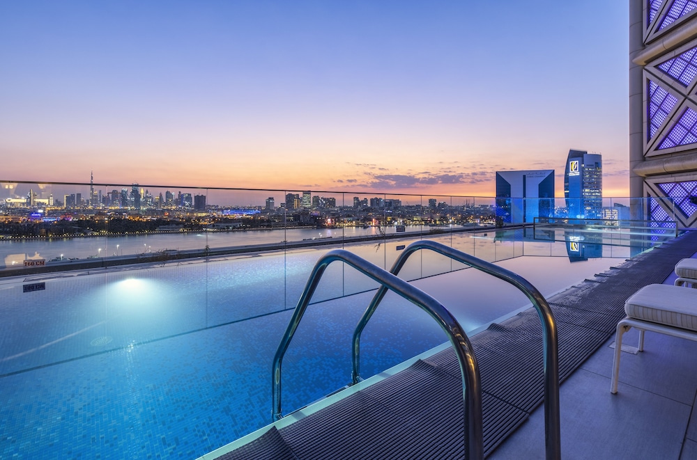 Al Bandar Rotana–Dubai Creek.