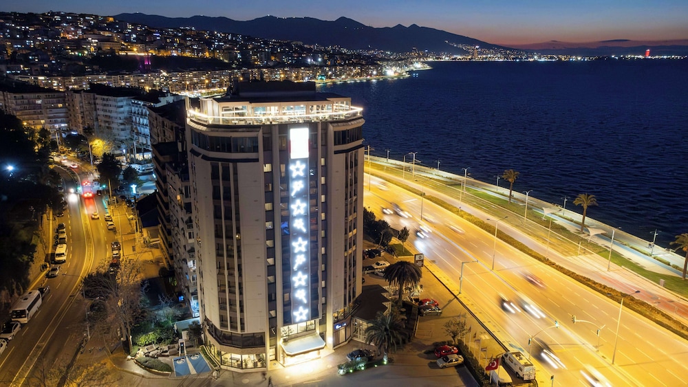 Best Western Plus Hotel Konak.