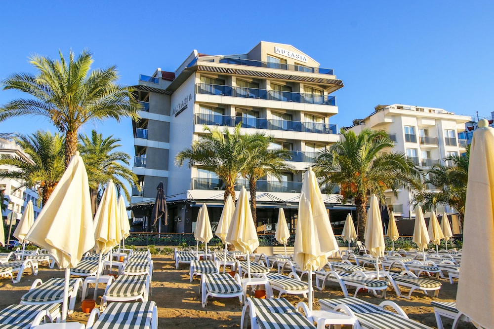 Aurasia Beach Hotel.