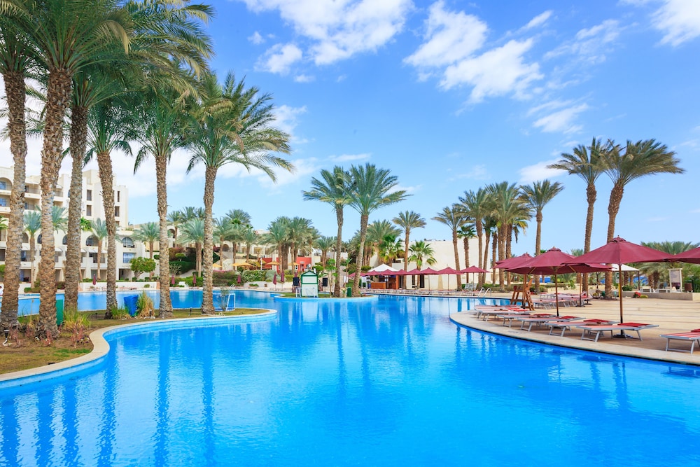 Grand Rotana Resort&Spa.