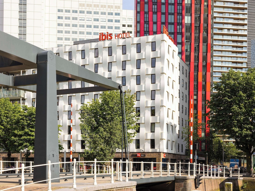 Ibis Rotterdam City Centre.