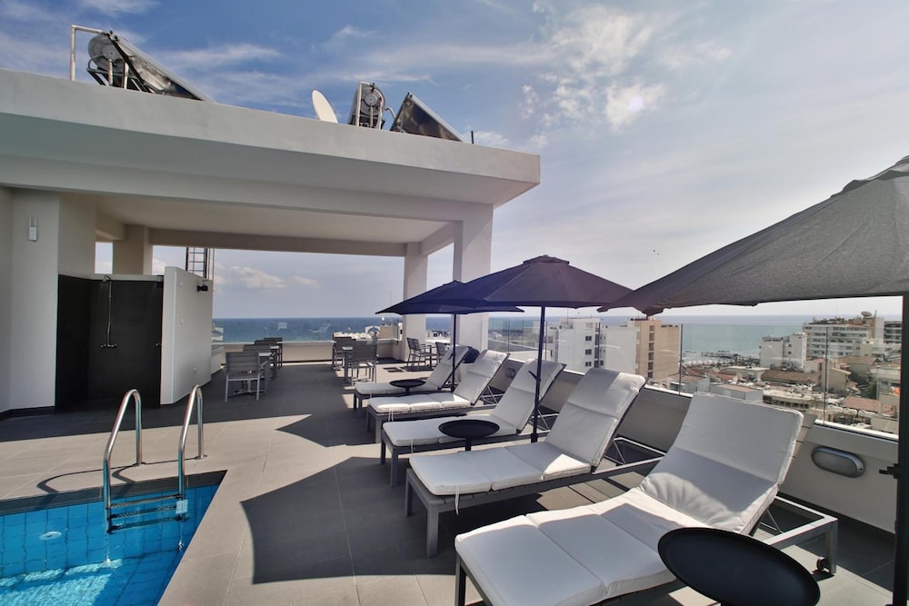 The Josephine Boutique hotel.