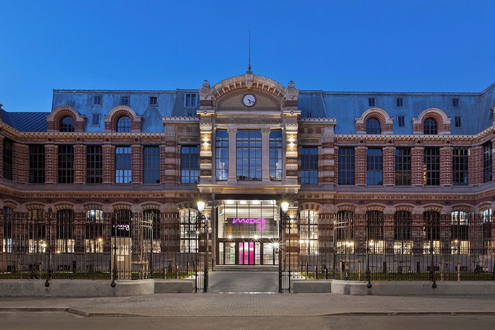Moxy Lille City