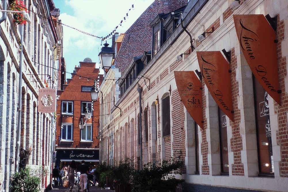 Hotel ibis Lille Centre Gares, Lille