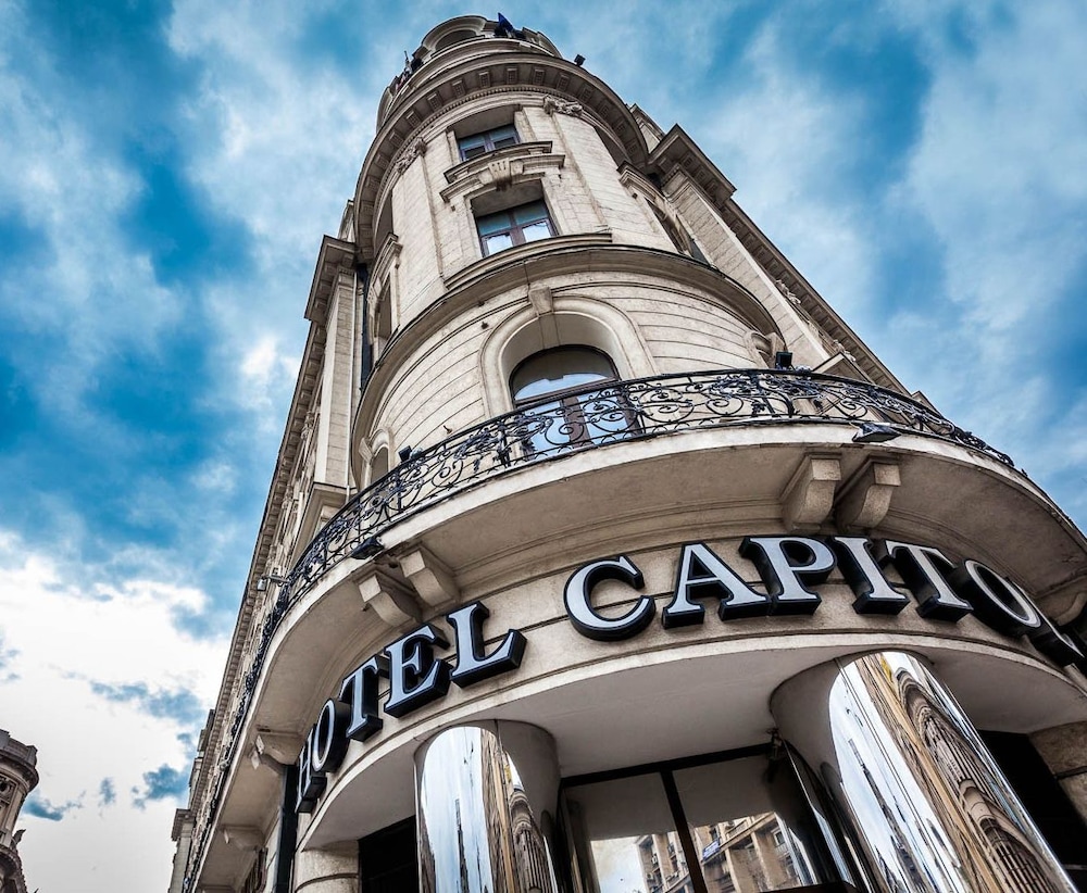 Hotel Capitol – Hotel Capitol in Roemenië