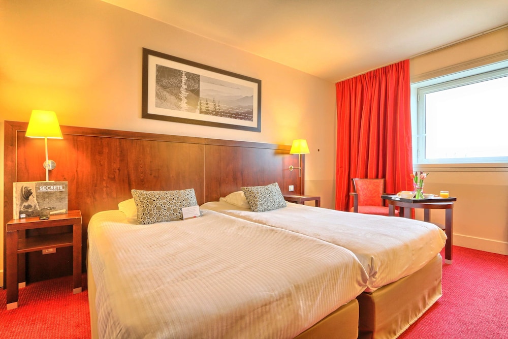Golden Tulip CDG Airport Roissy