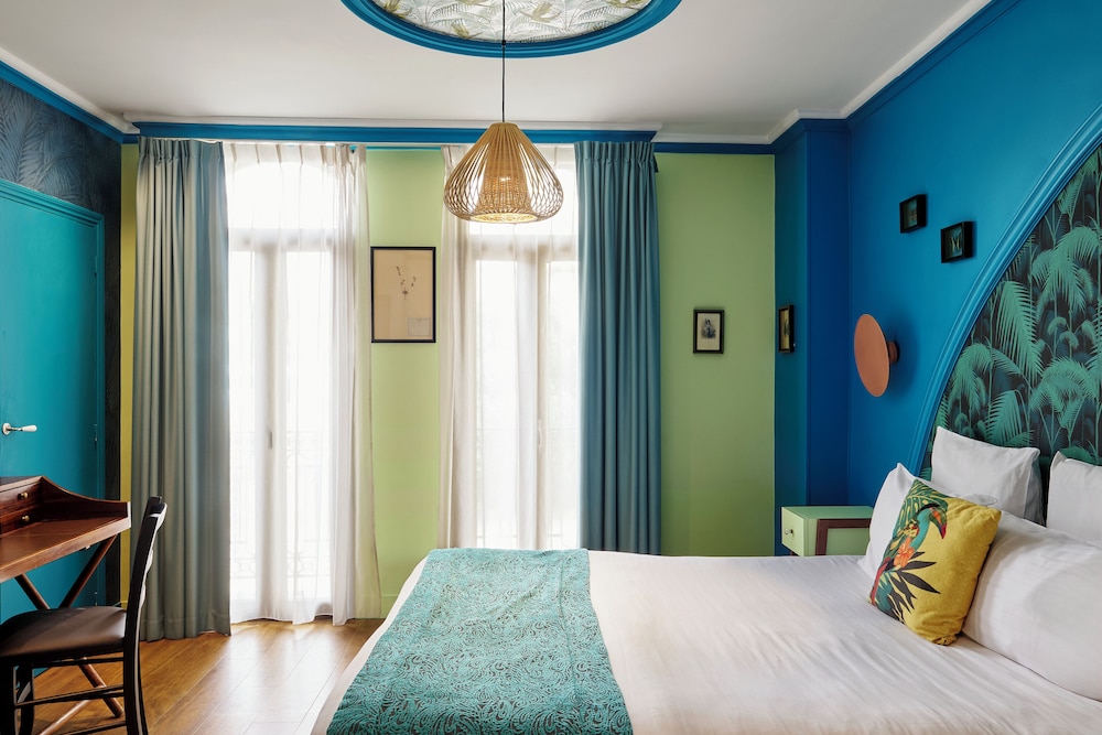 Villa Bougainville by Happyculture afbeelding