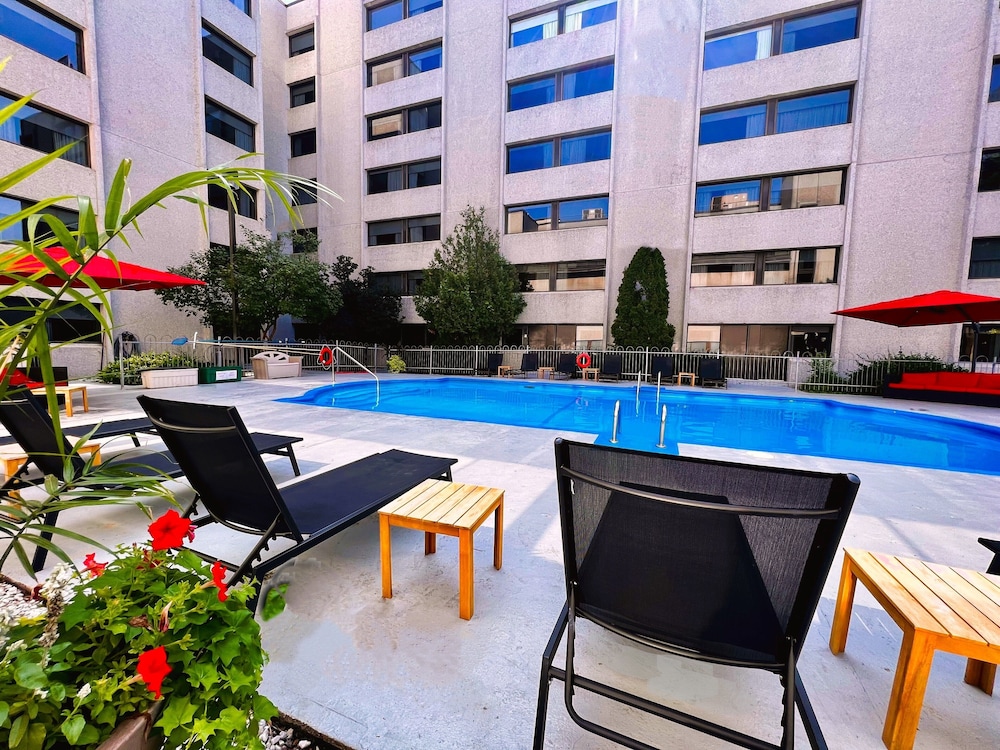 Hotel Universel Montreal – Hotel Universel Montreal in CA