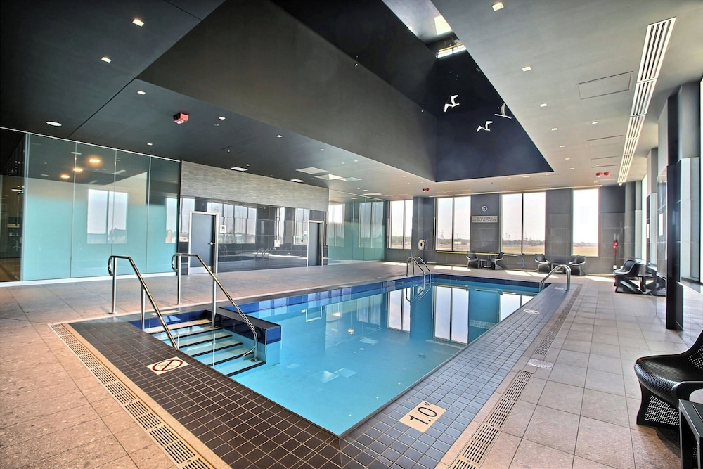 Courtyard by Marriott Montreal Brossard – CA