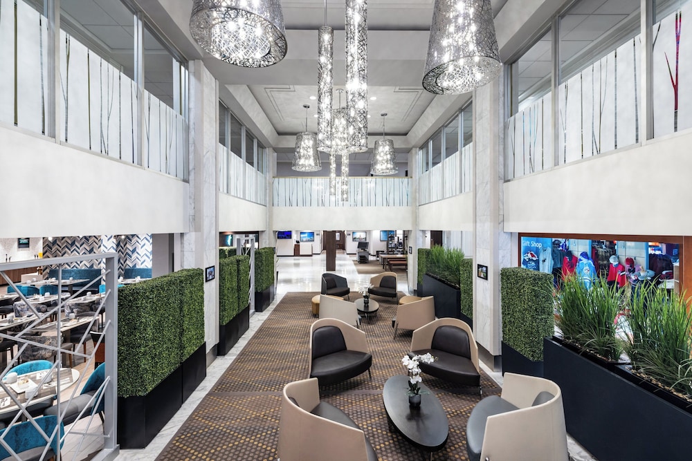 Holiday Inn Toronto Downtown Centre by IHG.