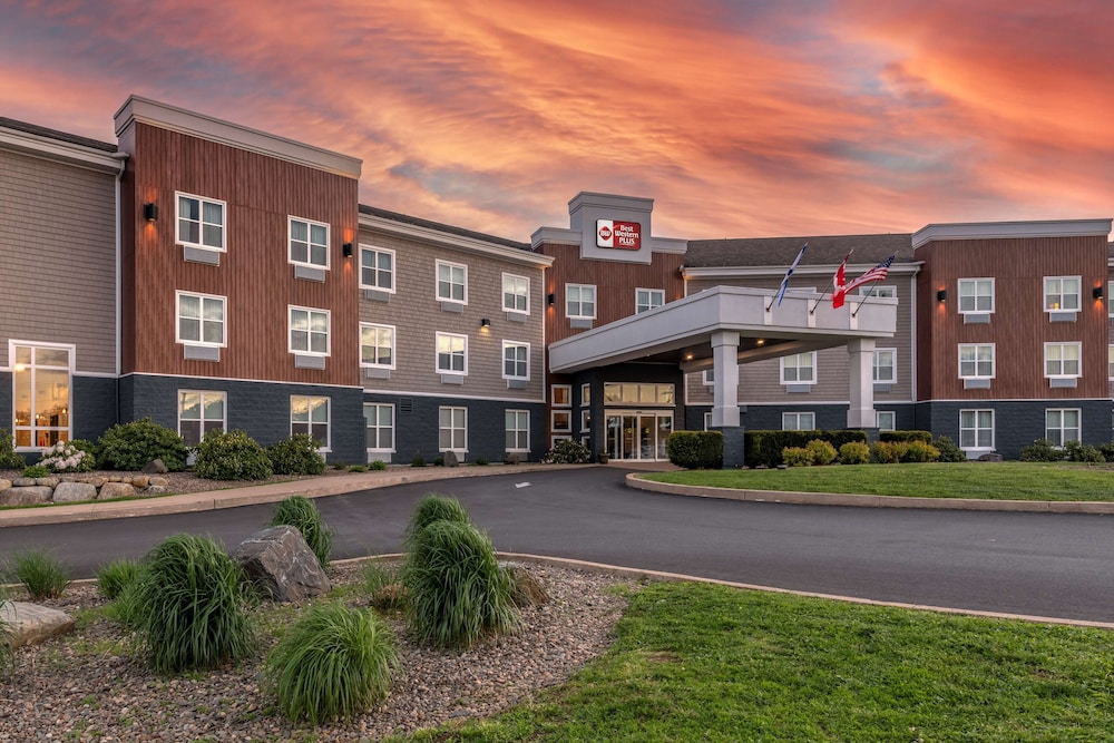 Best Western Plus Bridgewater Hotel &amp; Convention Centre