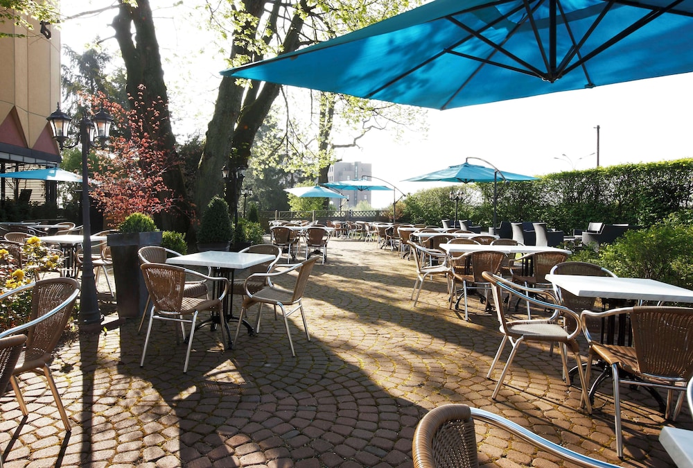 NH Luxembourg Airport.