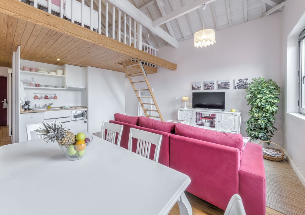 Look At Me - Serviced Lofts&Studios