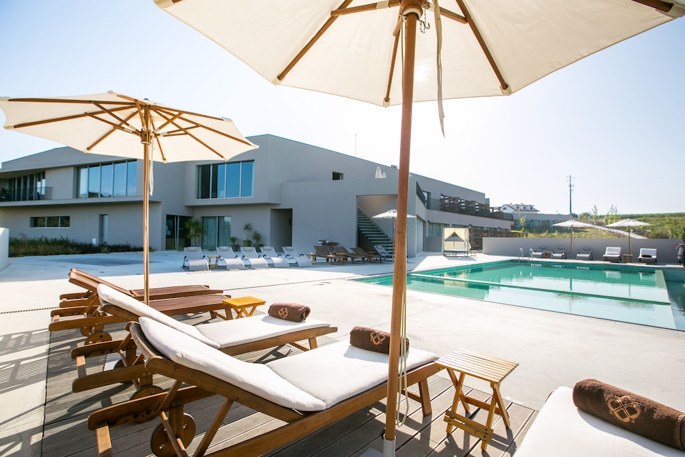 Vale d'Azenha Hotel and Residences