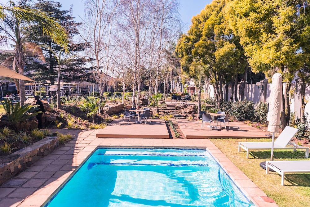 Birchwood Hotel and OR Tambo Conference Centre.