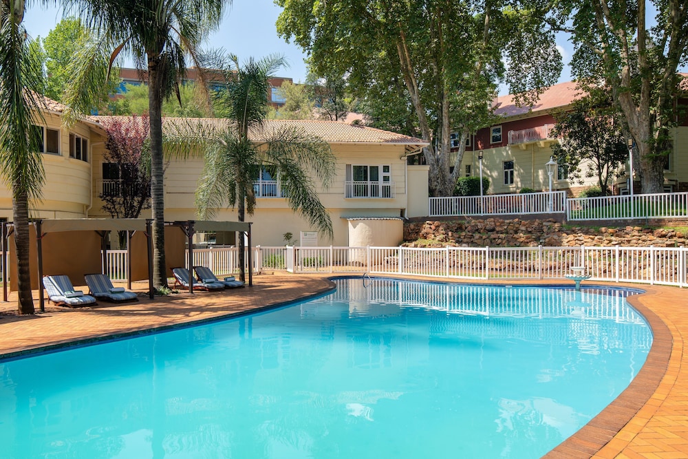 Holiday Inn Johannesburg Sunnyside Park by IHG.