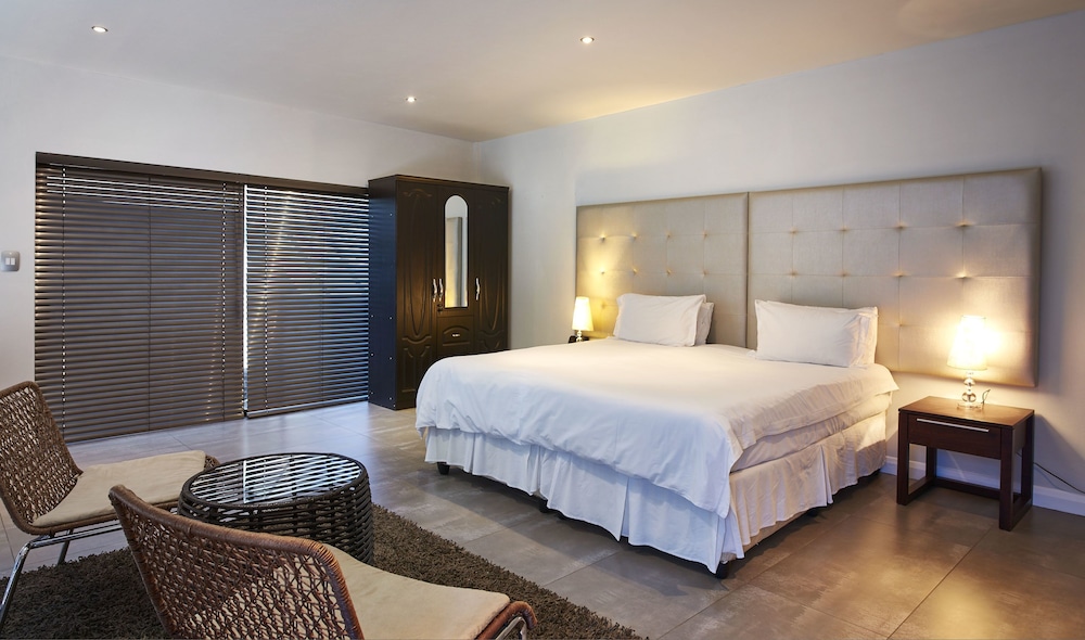 Dynasty Forest Sandown Accommodation.