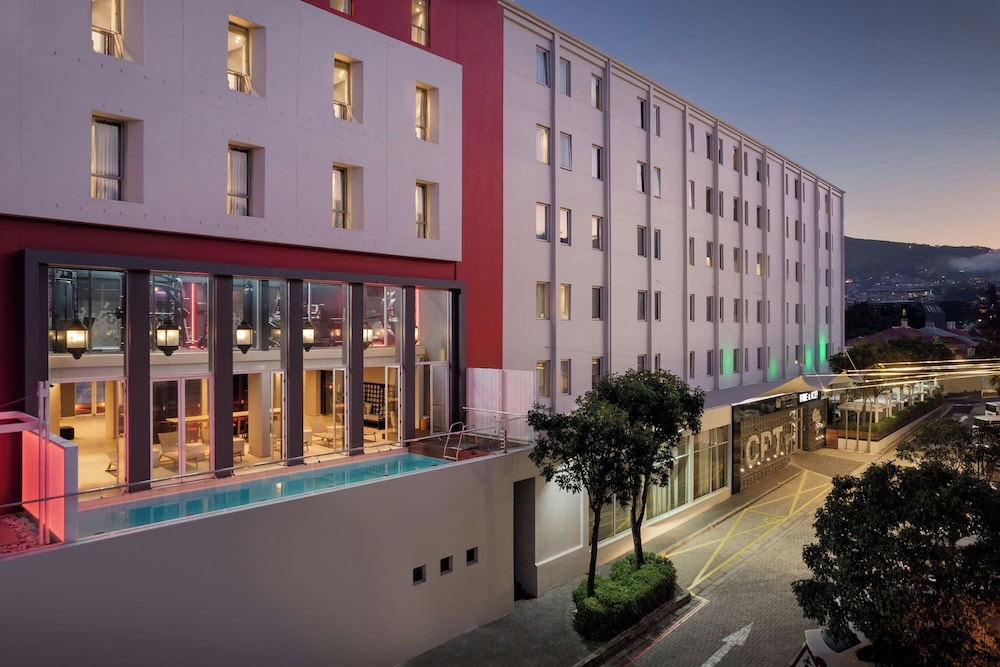 Protea Hotel Fire&Ice by Marriott Cape Town.