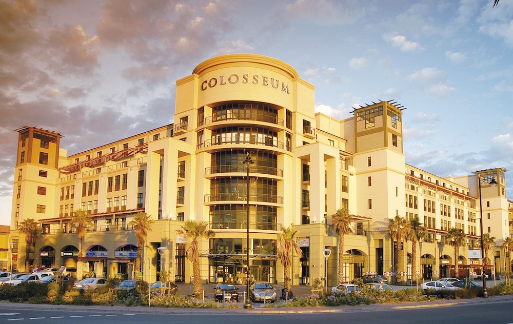Colosseum Hotel