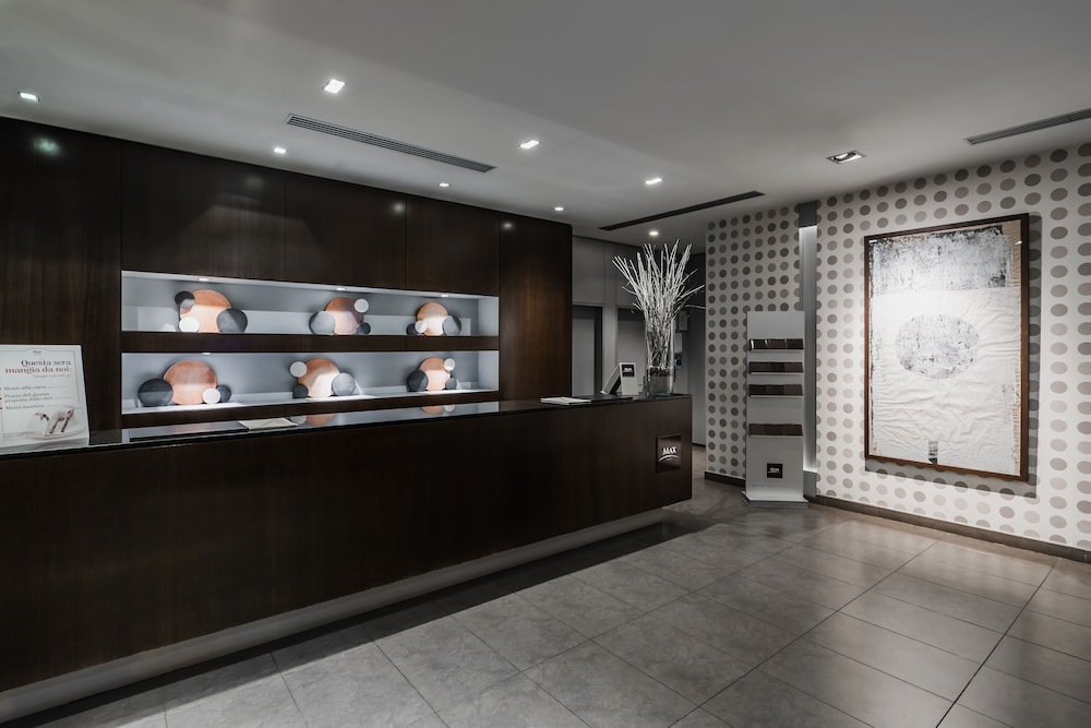 Max Hotel Livorno.