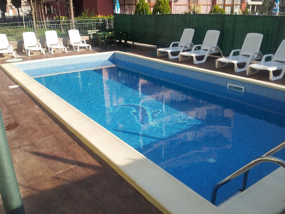 Family Hotel Romantic, Sunny Beach