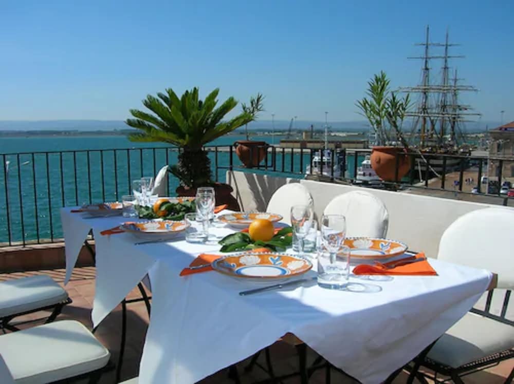 L'Approdo delle Sirene