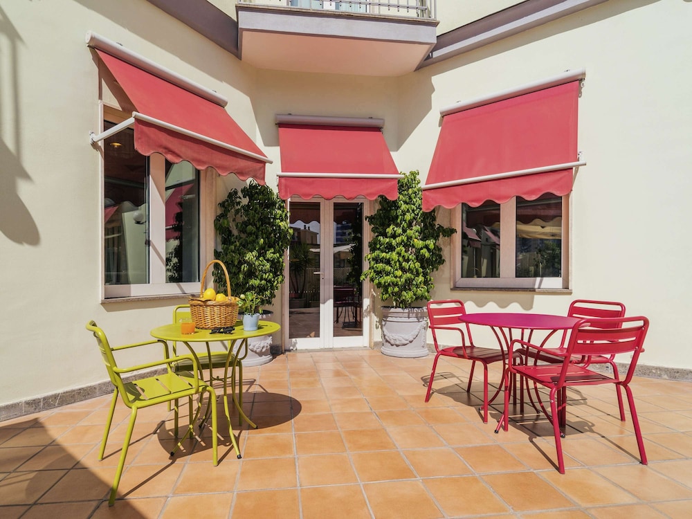 ibis Styles Napoli Garibaldi afbeelding