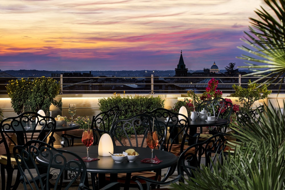 Marcella Royal Hotel - Rooftop Garden afbeelding
