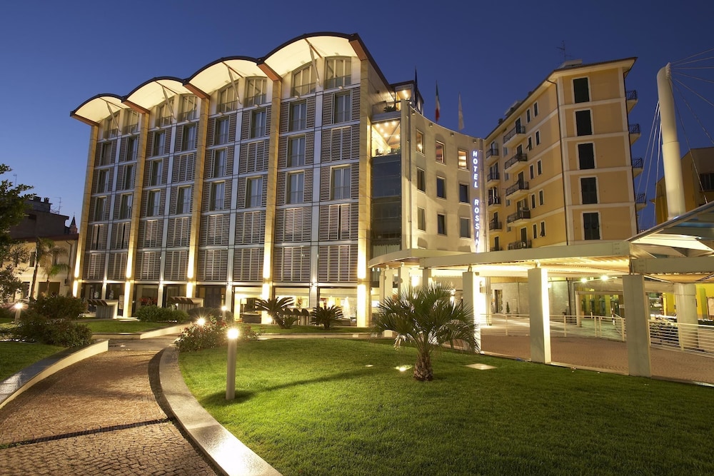 B&B HOTEL Imperia Rossini al Teatro afbeelding