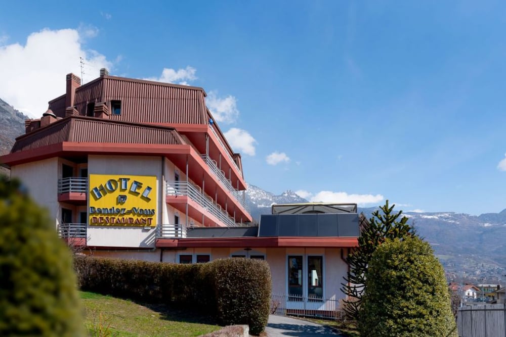 Hotel Rendez Vous, Châtillon