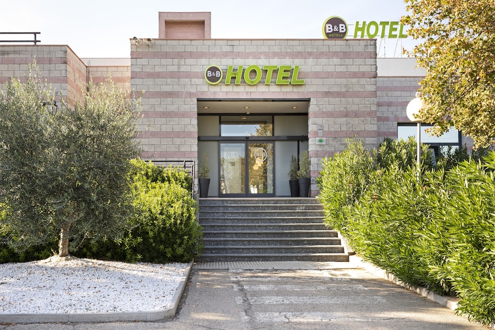 B&B Hotel Faenza.