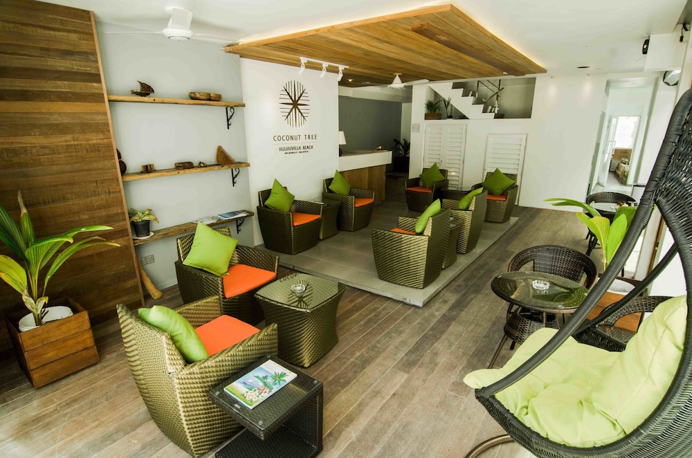 Coconut Tree Hulhuvilla Beach.