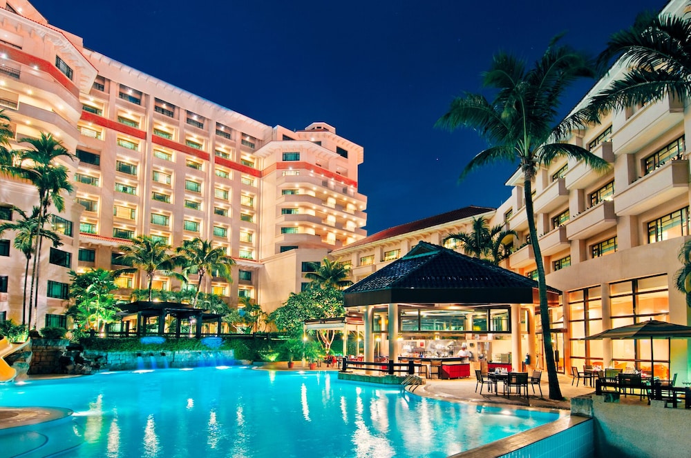 Paradox Singapore Merchant Court at Clarke Quay – SG