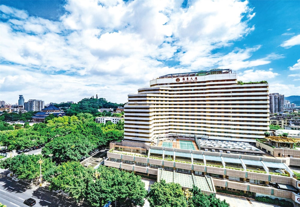 Guangdong Hotel-Free Shuttle&Registration Counter Service during Canton Fair afbeelding