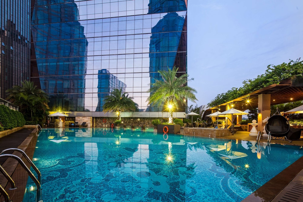 DoubleTree by Hilton Guangzhou-Free Shuttle Bus to Canton Fair Complex&Overseas Buyer Registration Services during Canton Fair Period afbeelding