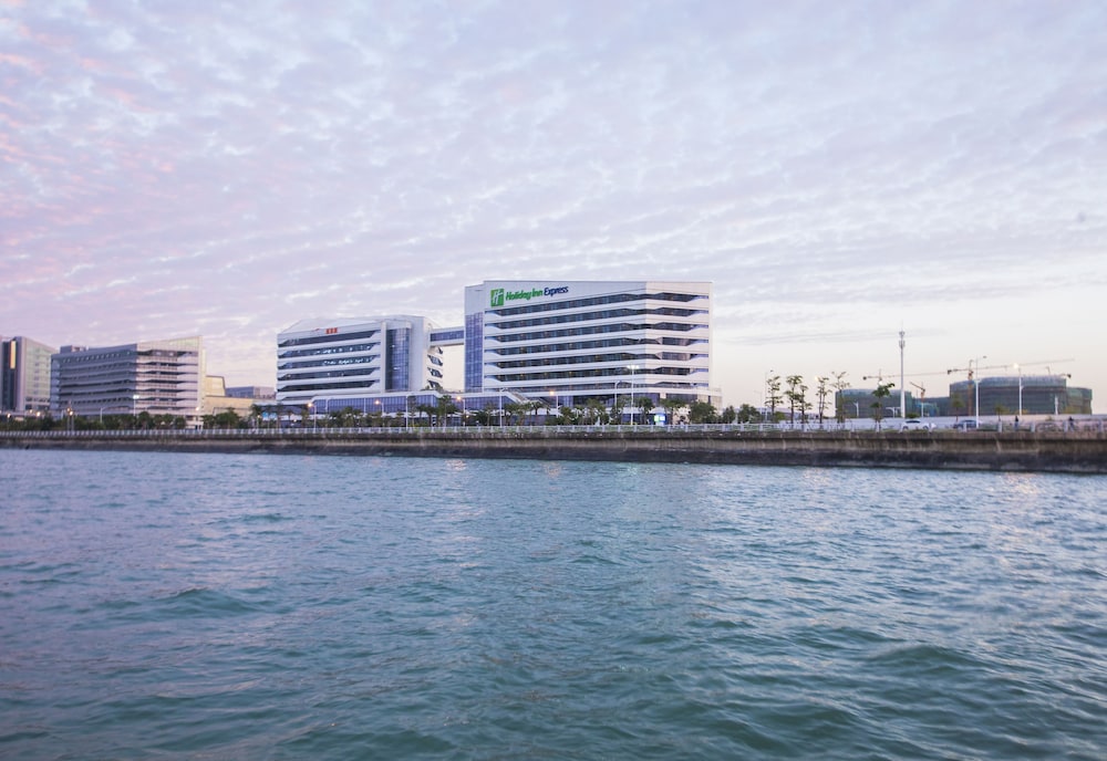 Holiday Inn Express Xiamen Airport Zone by IHG