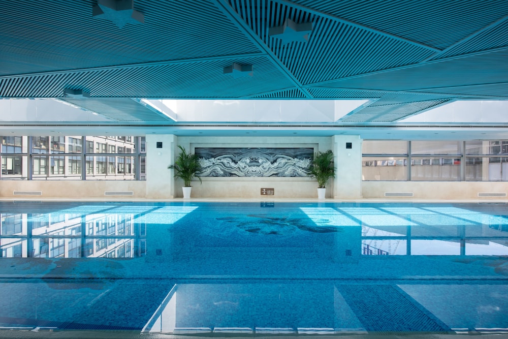 Holiday Inn Beijing Focus Square by IHG.