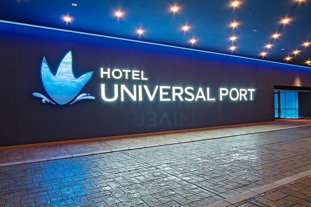 HOTEL UNIVERSAL PORT