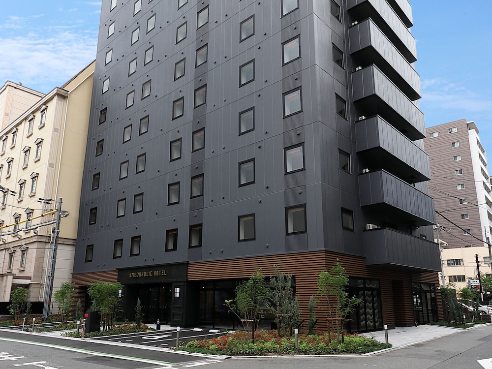 Umedaholic Hotel.