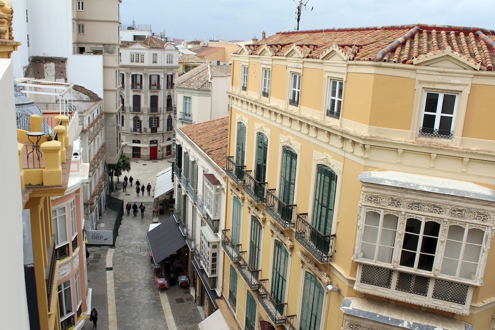 Apartamentos Málaga Premium - Calle Granada