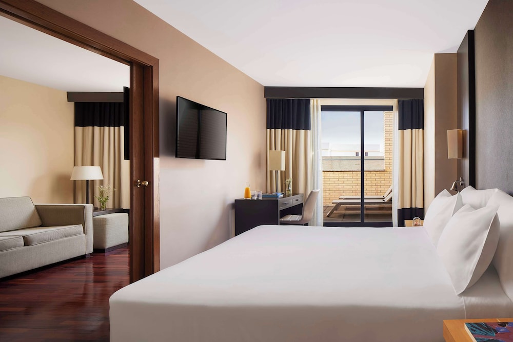 NH Ciudad de Valencia Hotel afbeelding