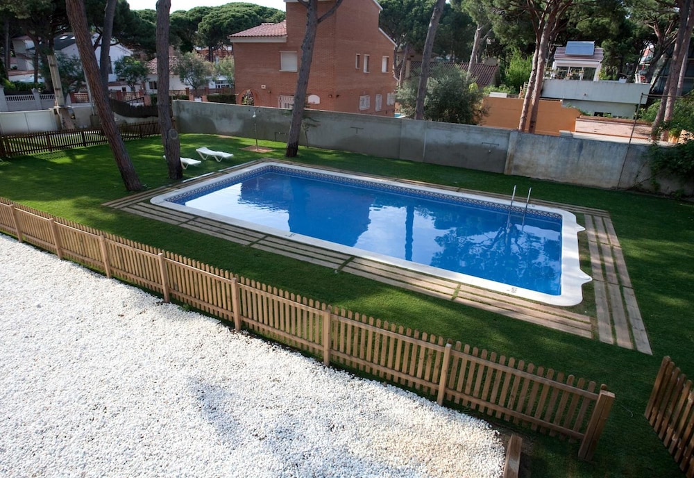 SG Marina 54 Apartments.