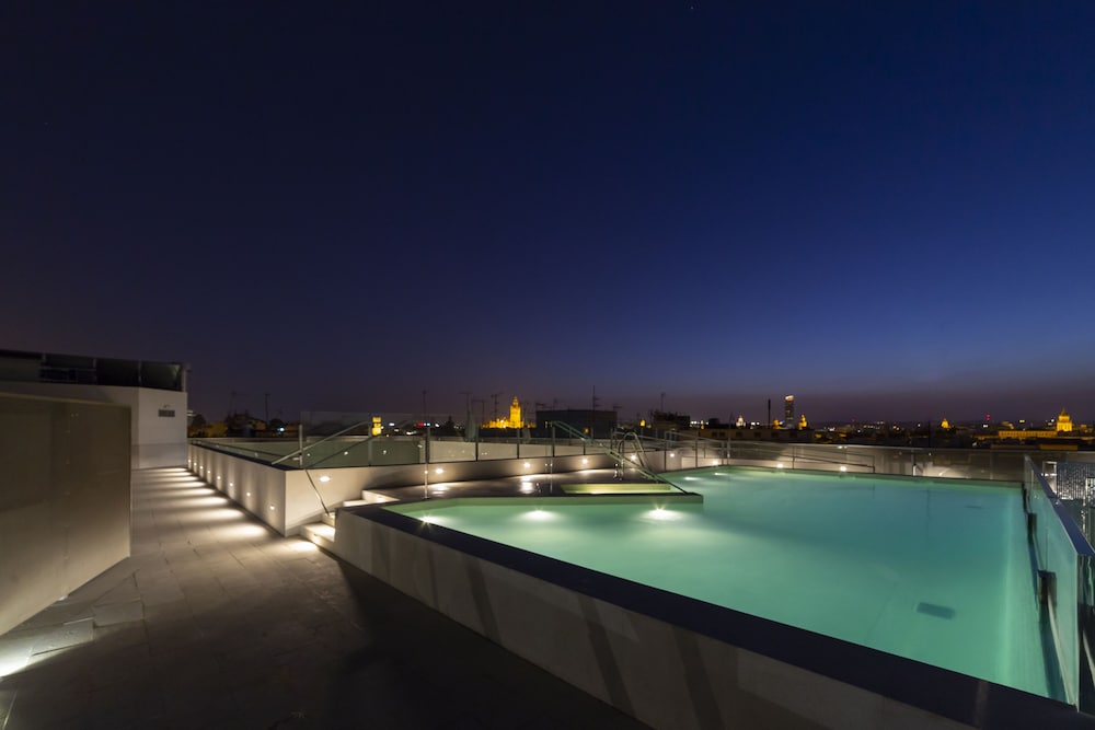Hotel Macia Sevilla Kubb afbeelding