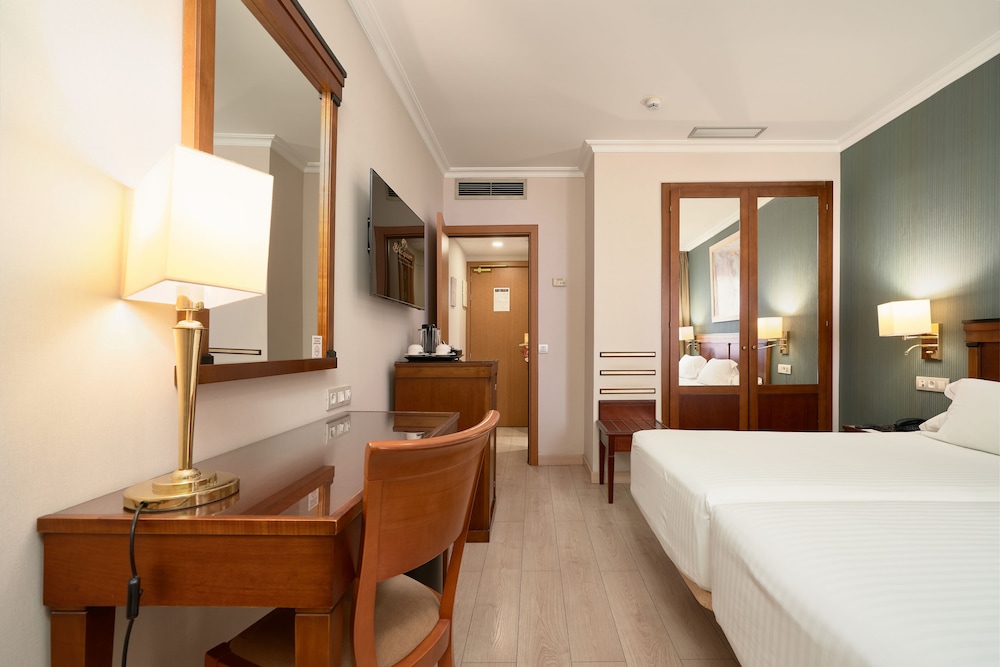 Becquer Hotel, Historic City Center afbeelding