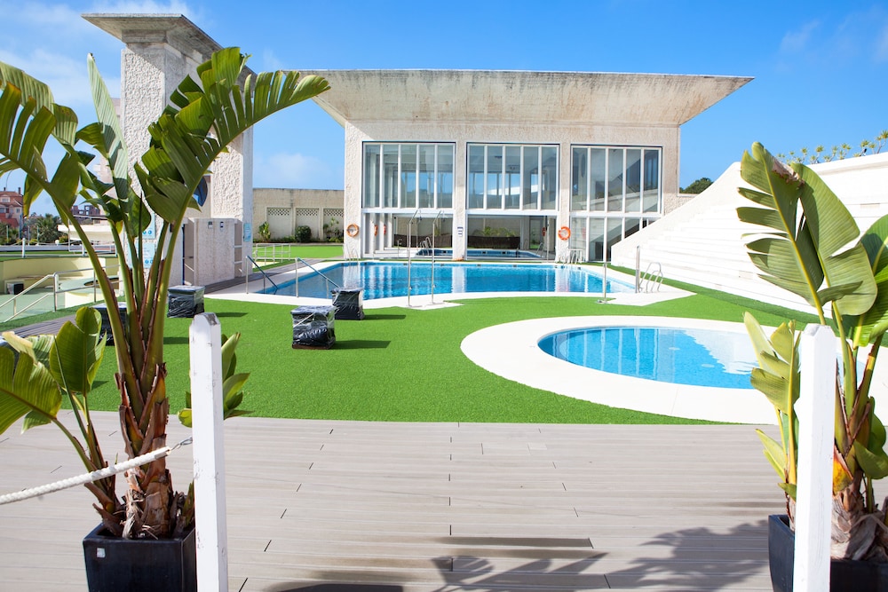 Hotel Puerto Sherry.